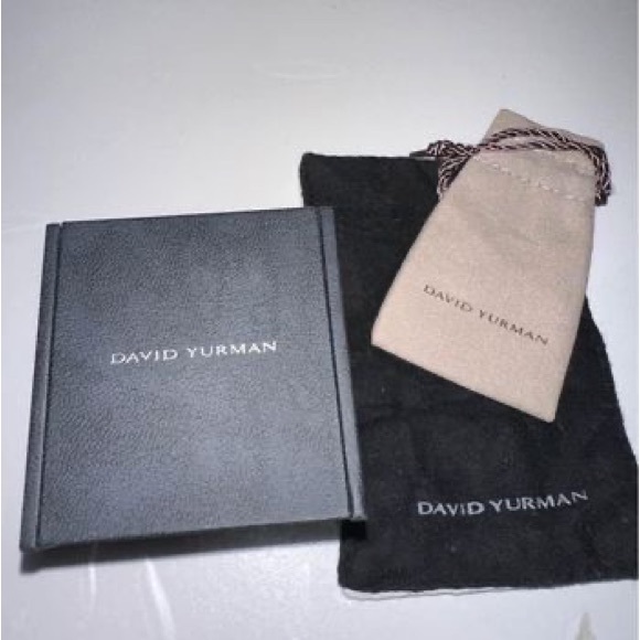 David Yurman - X Crossover Band Ring in Sterling Silver with Pavé Diamonds. - Picture 2 of 8